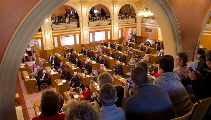 South Dakota Farm Bureau, South Dakota Corn Growers Association and South Dakota Soybean Association Support Payment to Landowners