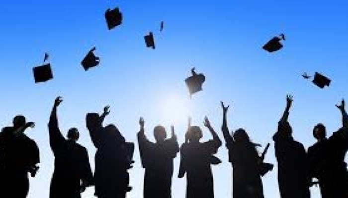 South Dakota Farm Bureau Awards $8,000 in Scholarships